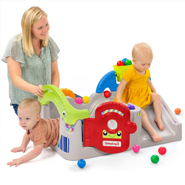 Simplay3 Have a Ball Toddler Activity Center
