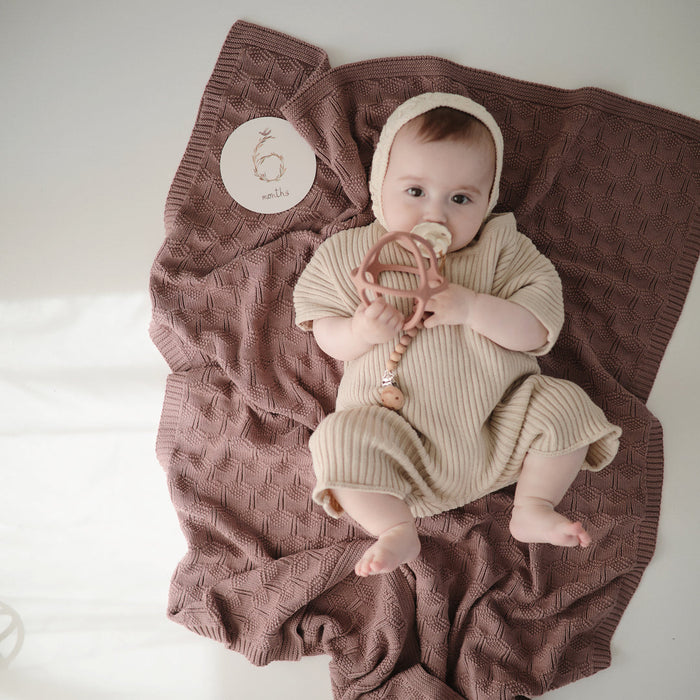 Mushie Knitted Honeycomb Baby Blanket (Desert Rose)