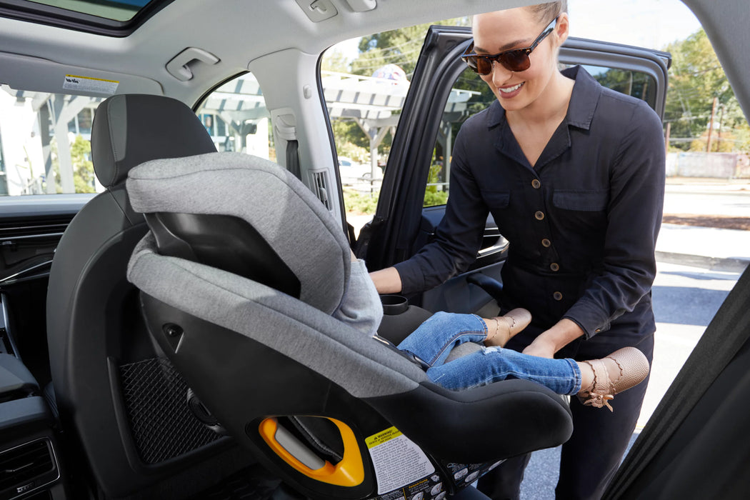 Baby Jogger City Turn™ Rotating Convertible Car Seat Greige