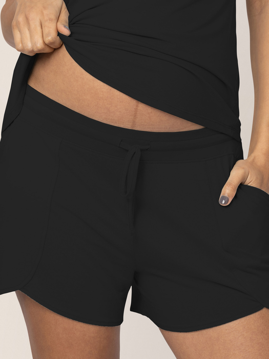 Kindred Bravely Bamboo Maternity & Postpartum Lounge Short | Black