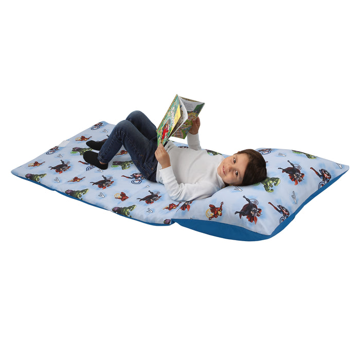 Marvel Avengers Fight the Foes Deluxe Easy Fold Toddler Nap Mat