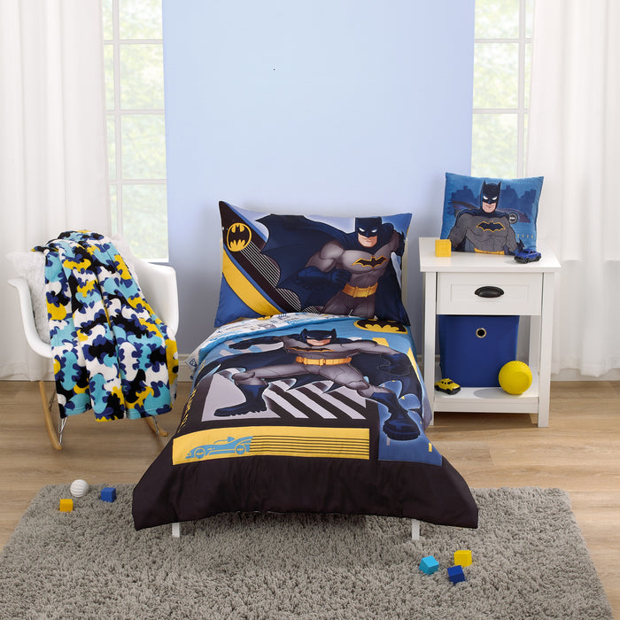 Warner Brothers Batman The Caped Crusader 2 Piece Toddler Sheet Set