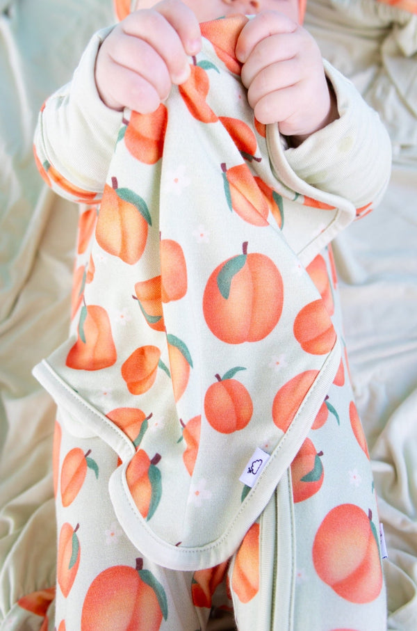 Dream Big Little Co PEACHY-KEEN DREAM LOVEY