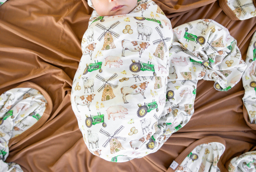 Dream Big Little Co FARM LOVIN' DREAM SWADDLE & BEANIE