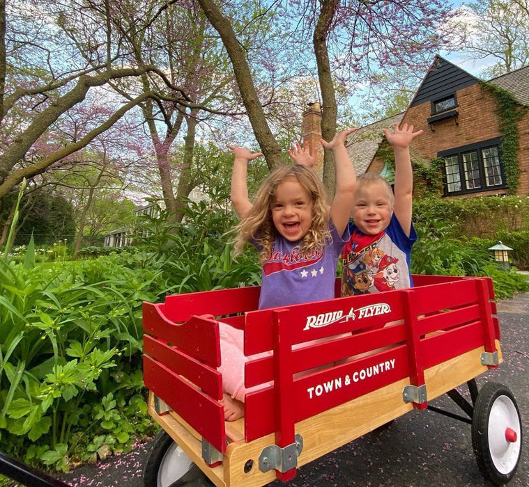 Radio Flyer Town & Country Wagon