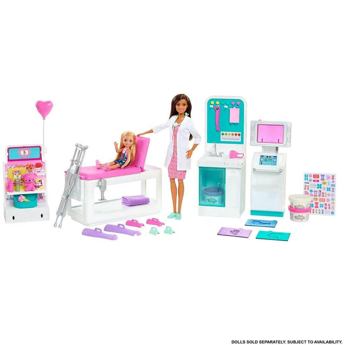 Barbie Fast Cast Clinic Playset with Brunette Barbie Doctor Doll, 4 Play Areas