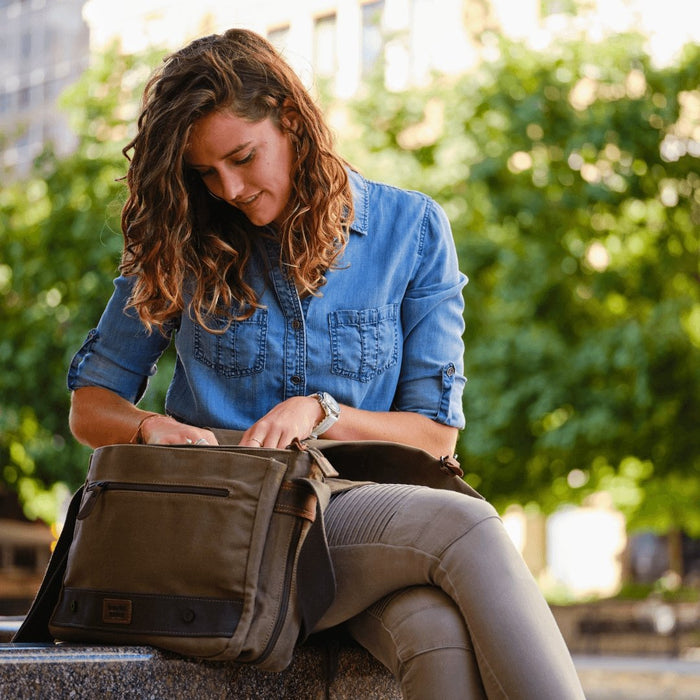 TimberWolf Messenger Bag