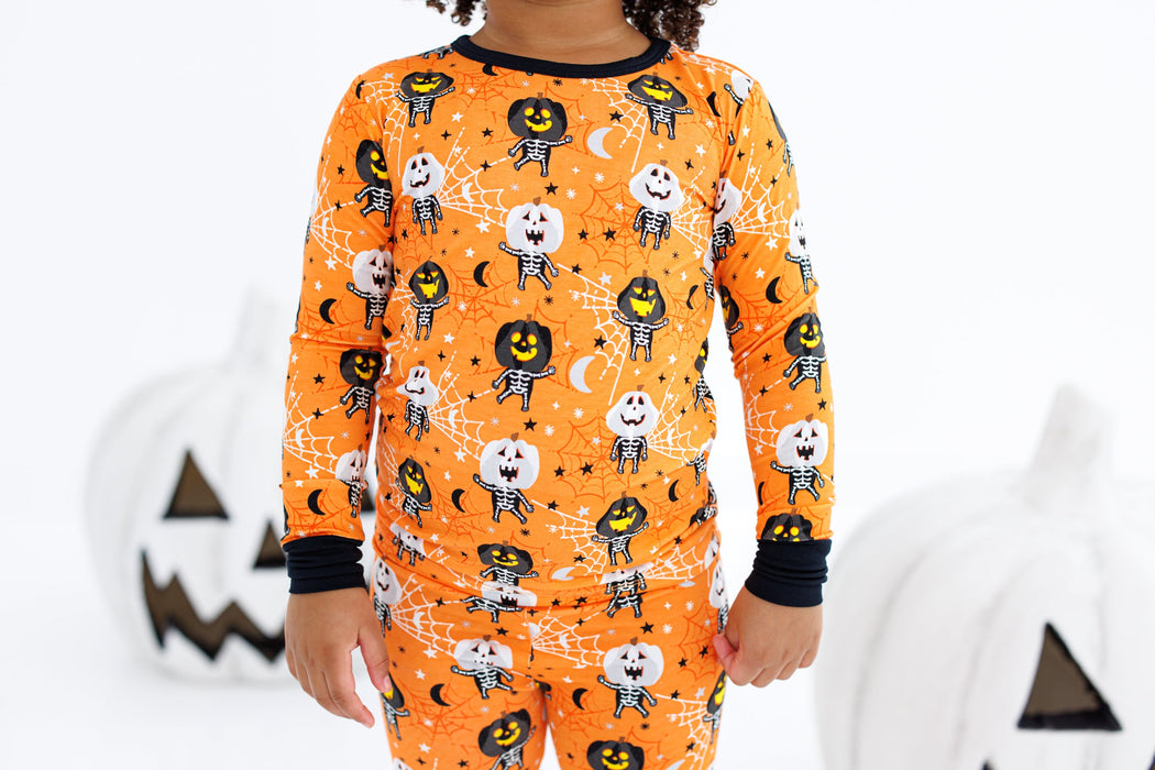 Birdie Bean michael 2-piece glow-in-the-dark pajamas: LONG