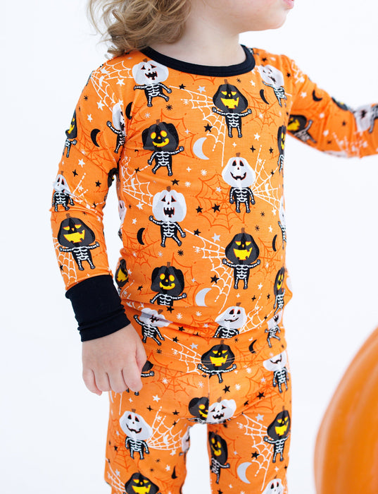 Birdie Bean michael 2-piece glow-in-the-dark pajamas: LONG