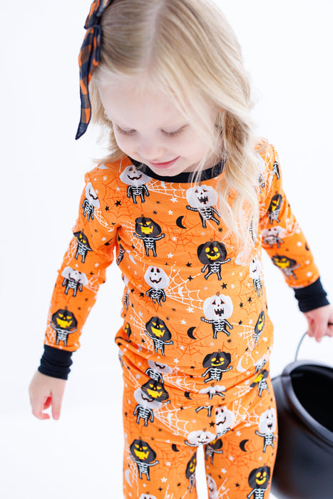 Birdie Bean michael 2-piece glow-in-the-dark pajamas: LONG