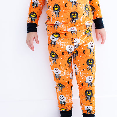 Birdie Bean michael 2-piece glow-in-the-dark pajamas: LONG