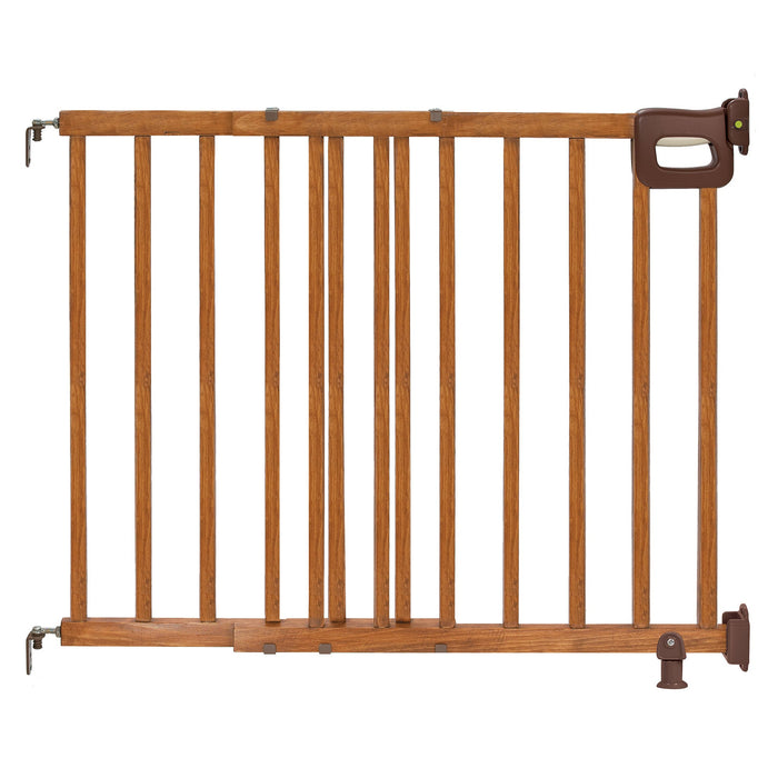 Summer Infant 32" Deluxe Stairway Secure Safety Pet and Baby Gate, Oak Wood