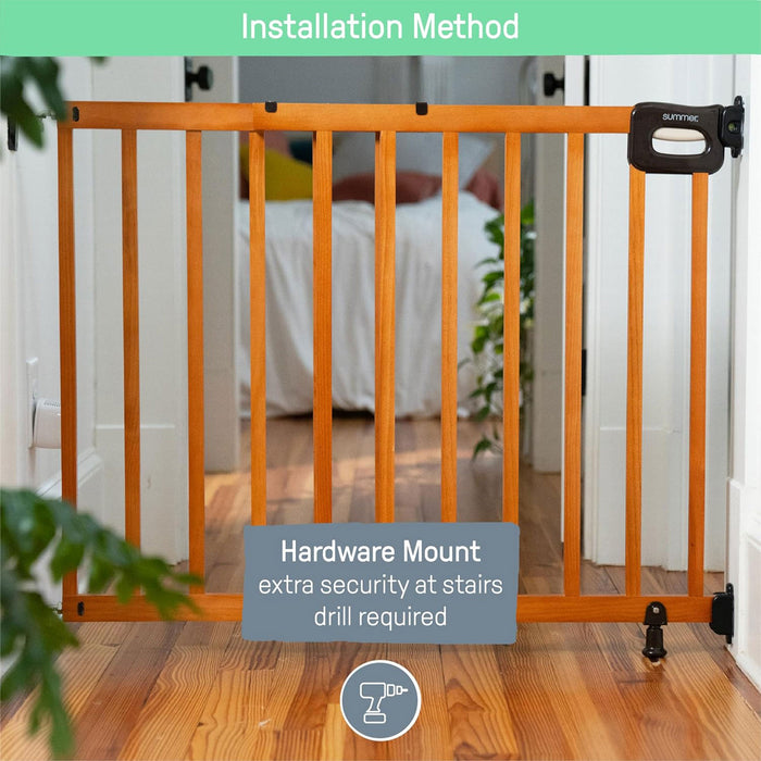 Summer Infant 32" Deluxe Stairway Secure Safety Pet and Baby Gate, Oak Wood