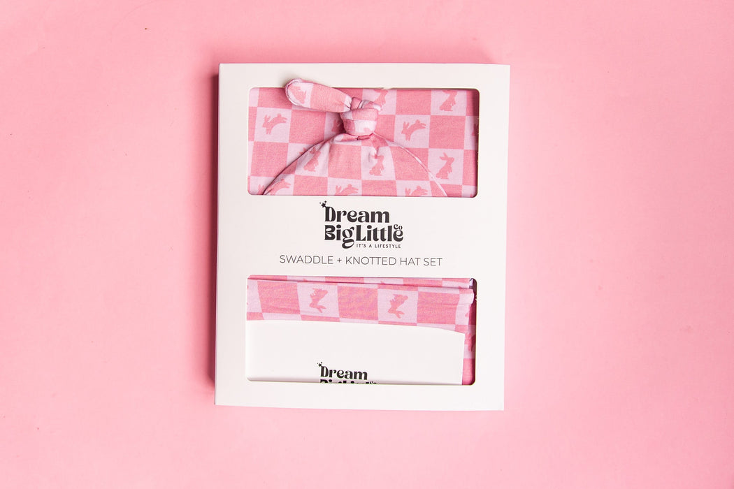 Dream Big Little Co HOPPITY BLUSH CHECKERS DREAM SWADDLE & BEANIE