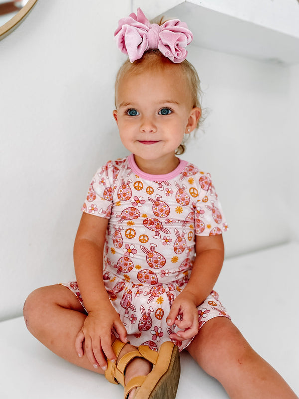 Dream Big Little Co DON'T WORRY BE HOPPY DREAM BODYSUIT DRESS