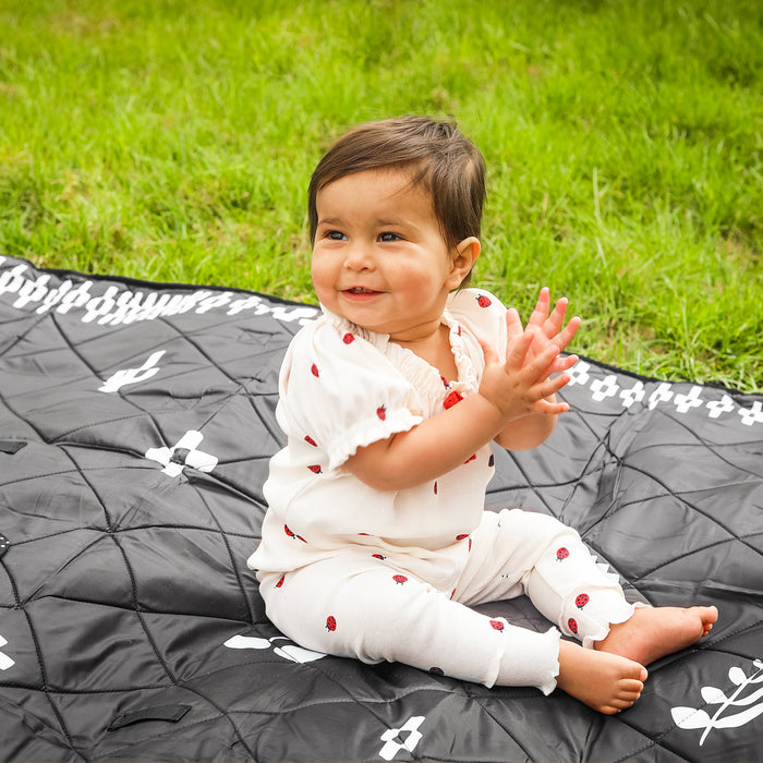 Colugo Park Playmat - Black