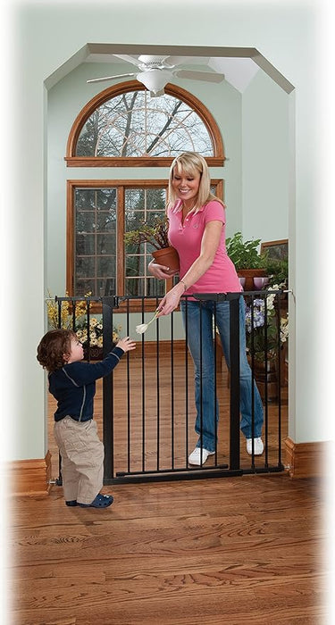 KidCo Gateway Baby Extra Tall & Wide Black Pressure Safety Gate G1201