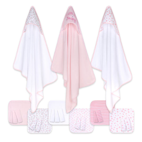 The Peanutshell Clean As A Daisy 23 Piece Hooded Towels & Washcloths Bath Gift Set