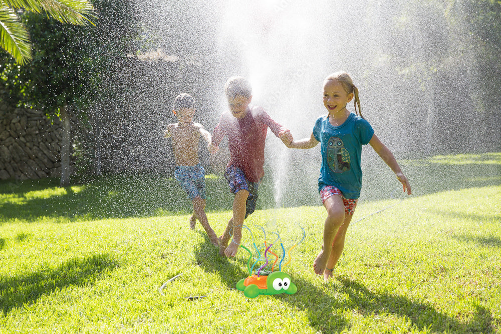 Nothing But Fun Toys Spinning Turtle Sprinkler