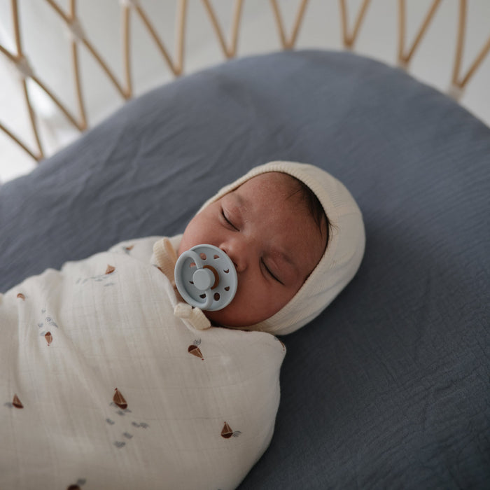 Mushie Extra Soft Muslin Crib Sheet