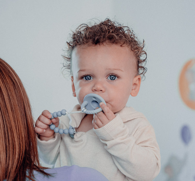 Comfy Cubs Pacifier Clips, 2 Pack - Sky Blue