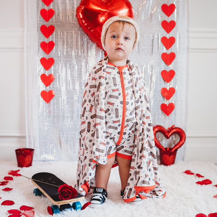 Dream Big Little Co HEARTBREAKER DREAM BLANKET