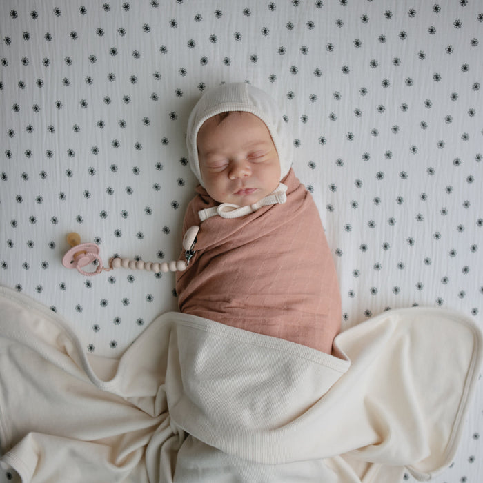 Mushie Extra Soft Muslin Crib Sheet