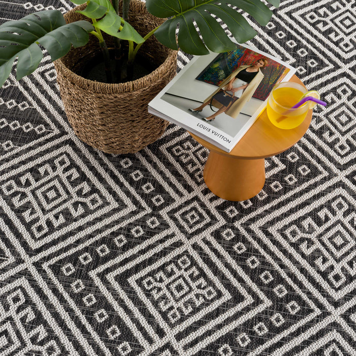 Hauteloom Frankville Outdoor Rug