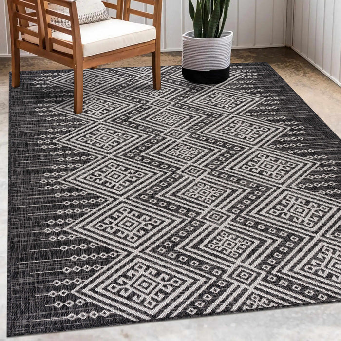 Hauteloom Frankville Outdoor Rug