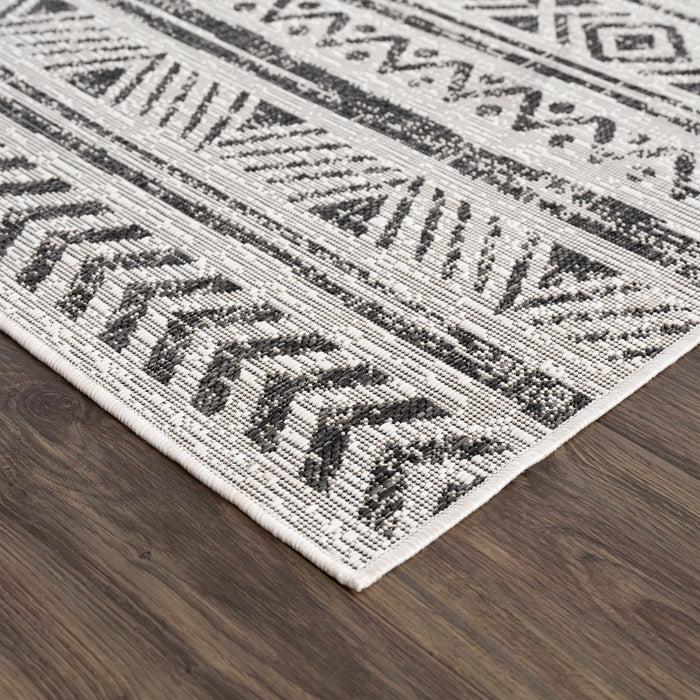 Hauteloom Catrine Indoor & Outdoor Rug - Clearance