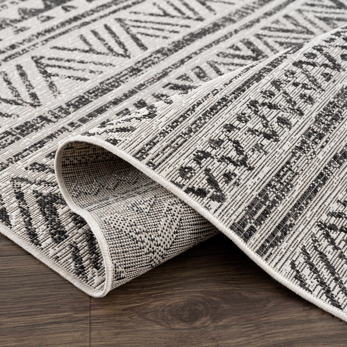 Hauteloom Catrine Indoor & Outdoor Rug - Clearance