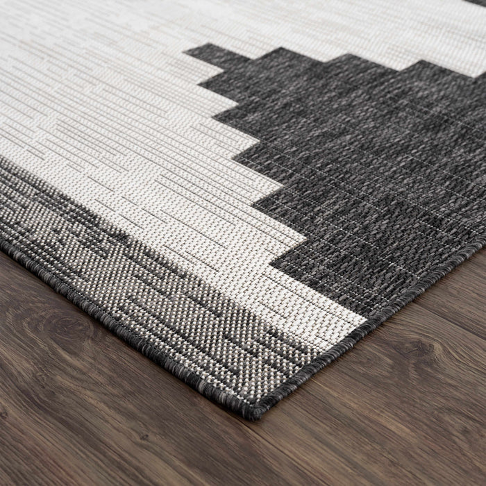 Hauteloom Djugun Outdoor Rug