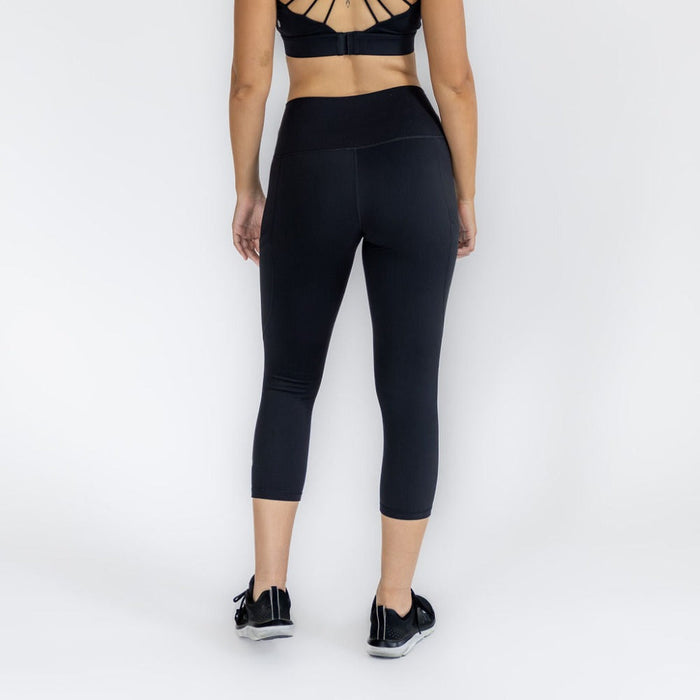 Love and Fit 21" Guardian Evolve Capri Leggings