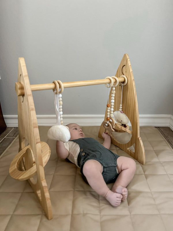 Avenlur Rocket - Wooden Baby Gym