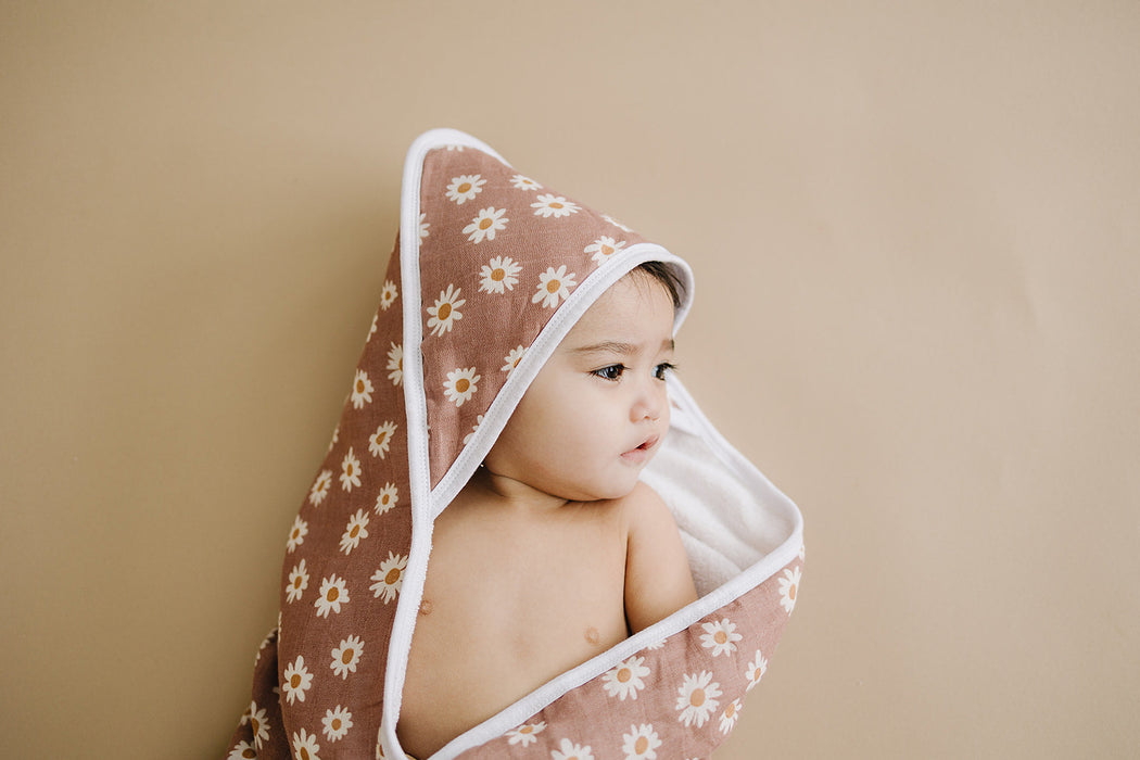 Mebie Baby Daisy Dream Muslin Hooded Towel