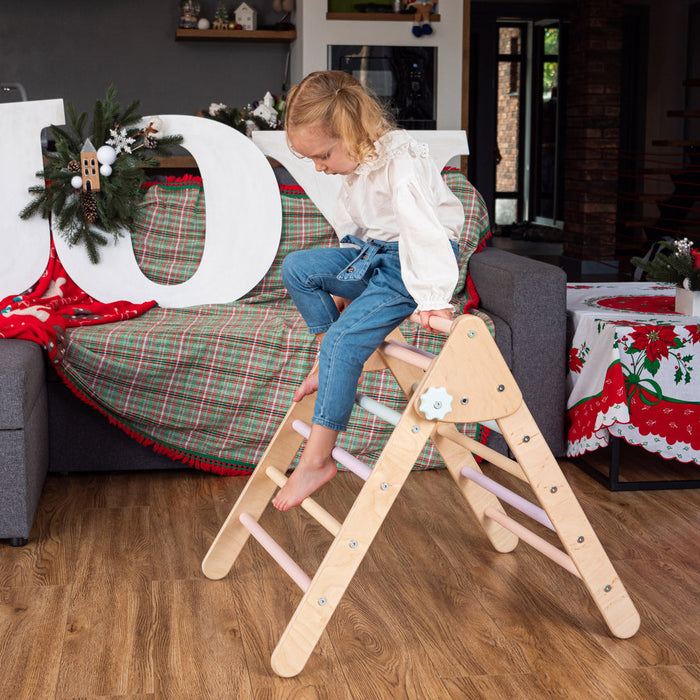 woodandhearts Montessori Foldable Triangle