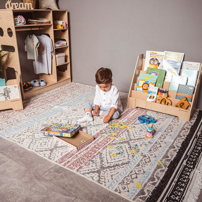 woodandhearts Montessori Bookshelf