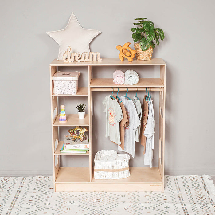 woodandhearts Montessori Closet