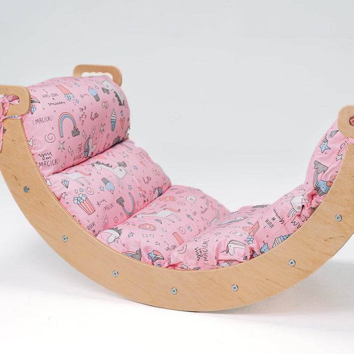 woodandhearts Climbing Arch Cushion