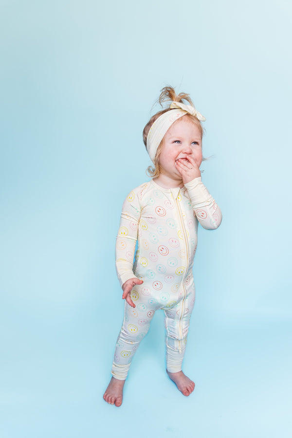 Dream Big Little Co PASTEL SMILES DREAM ROMPER