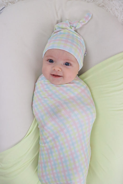 Dream Big Little Co SPRING GINGHAM DREAM SWADDLE & BEANIE