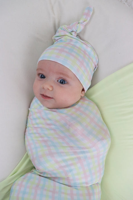 Dream Big Little Co SPRING GINGHAM DREAM SWADDLE & BEANIE