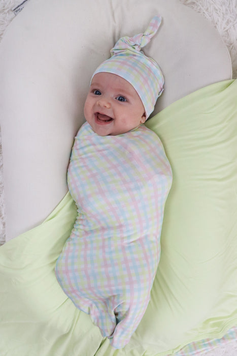 Dream Big Little Co SPRING GINGHAM DREAM SWADDLE & BEANIE