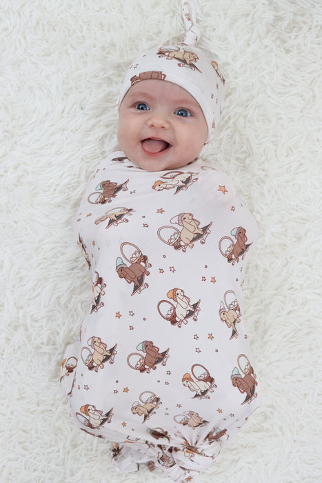 Dream Big Little Co SKATING EGG HUNT DREAM SWADDLE & BEANIE