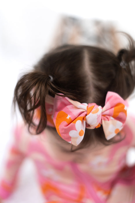 Dream Big Little Co GROOVY FLORAL DREAM BOW