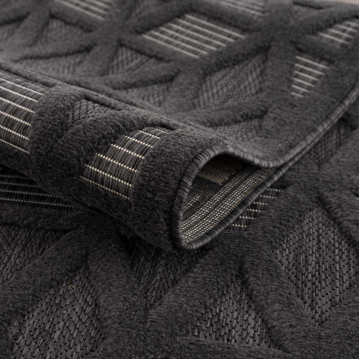 Hauteloom Nuri Black Outdoor Rug