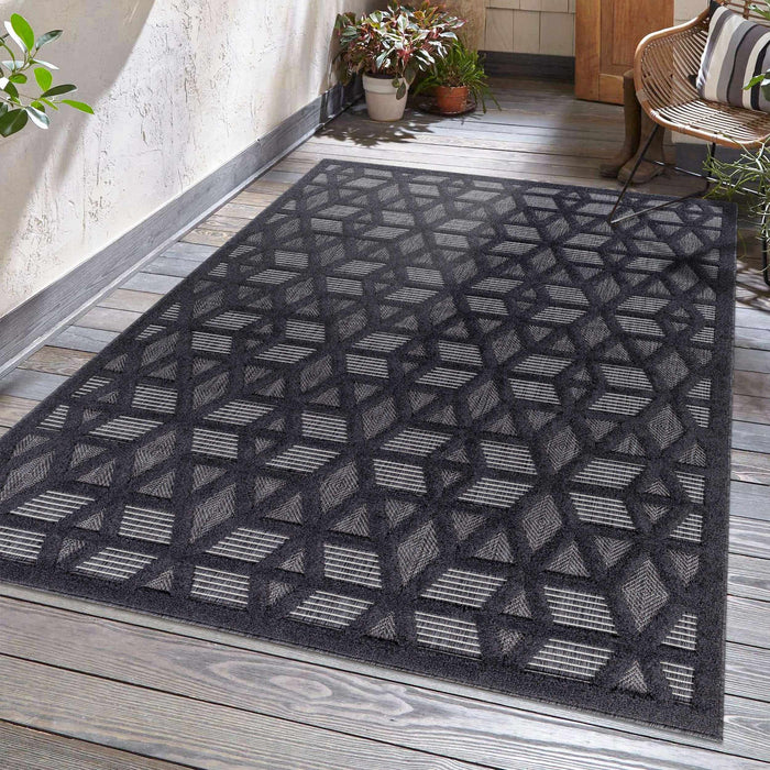 Hauteloom Nuri Black Outdoor Rug