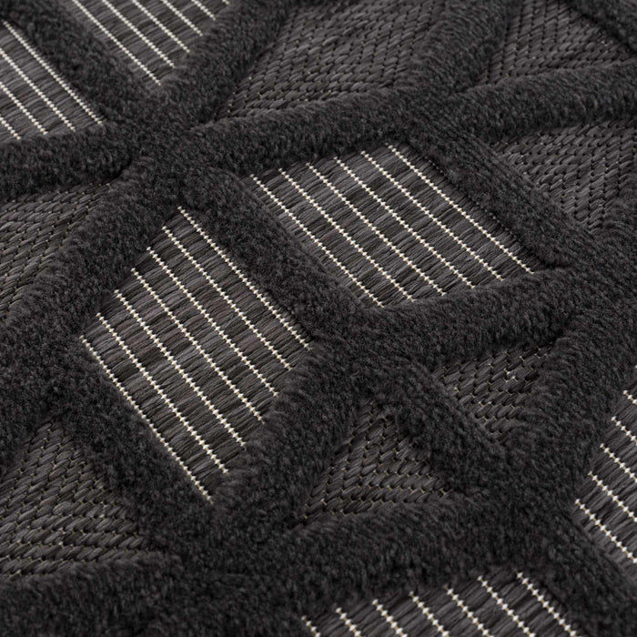 Hauteloom Nuri Black Outdoor Rug