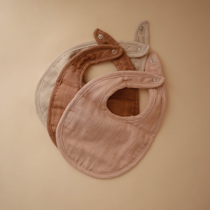 Mushie Muslin Bib 2-Pack