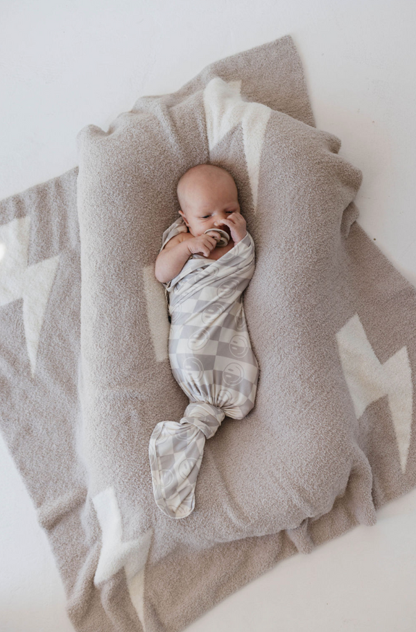 forever french Bamboo Swaddle | Smile Checkerboard